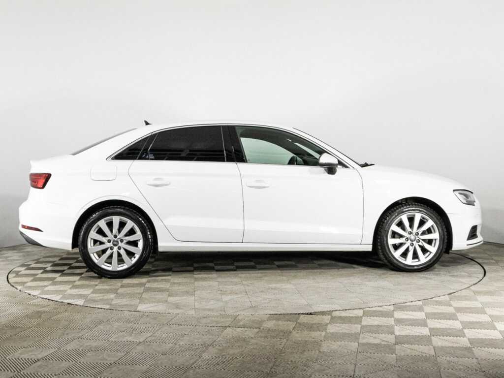 Купить Audi A3, 2019, 129 762 км.. Фото: #3