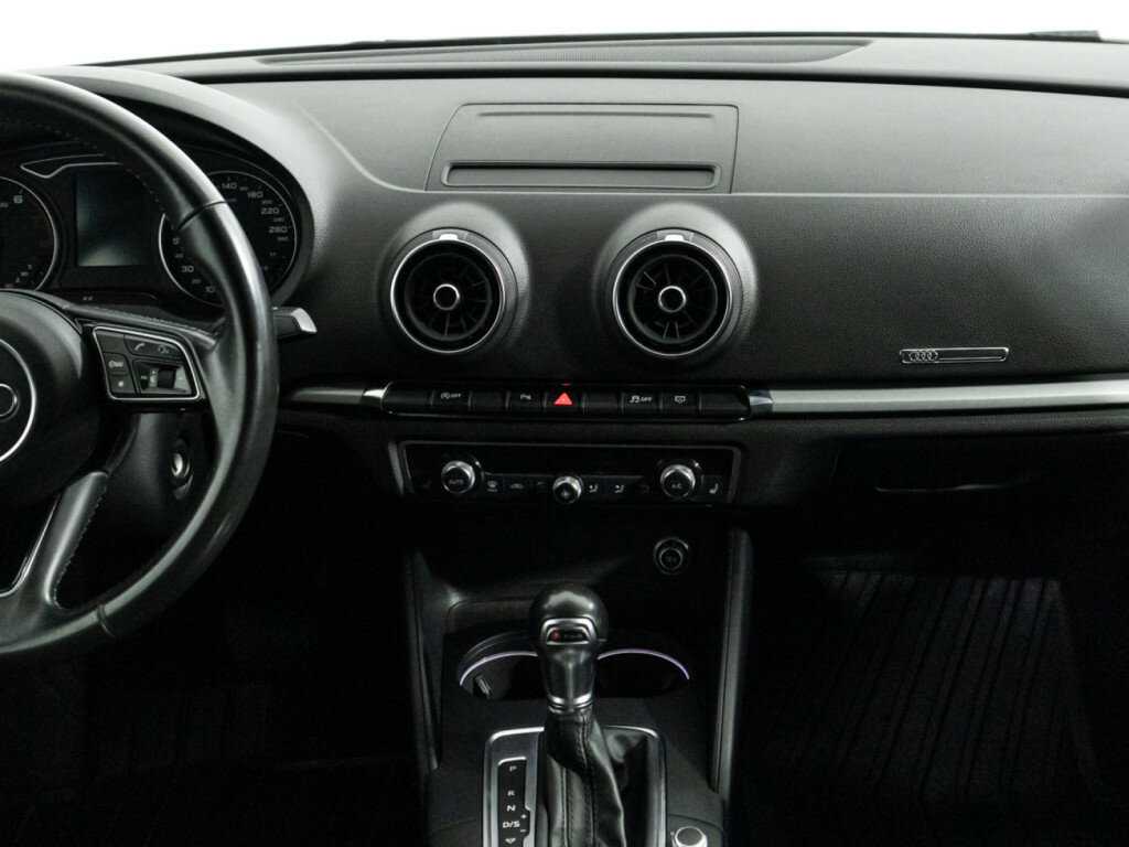 Купить Audi A3, 2019, 129 762 км.. Фото: #13