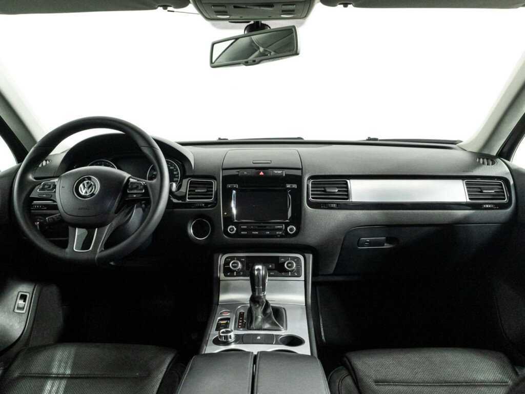 Купить Volkswagen Touareg, 2012, 213 587 км.. Фото: #12