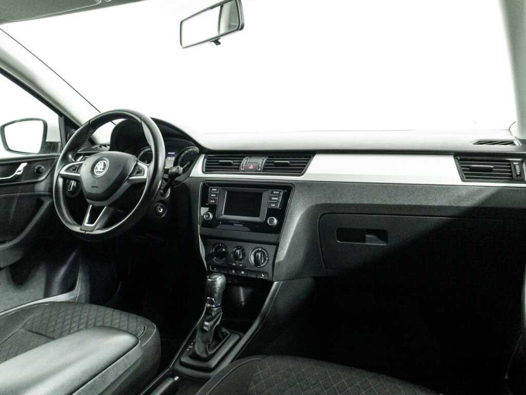 Купить Skoda Rapid, 2016, 103 950 км.. Фото: #8