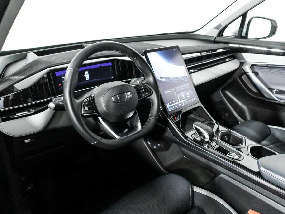 Купить Geely Atlas, 2023, 39 168 км.. Фото: #10