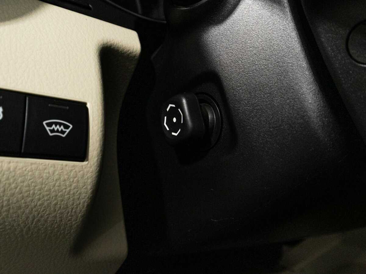 Купить Toyota Camry, 2018, 81 286 км.. Фото: #17