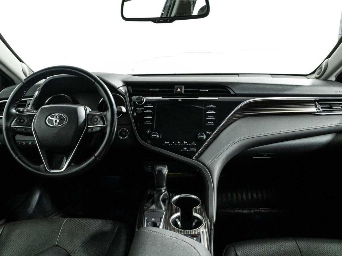Купить Toyota Camry, 2018, 137 892 км.. Фото: #12