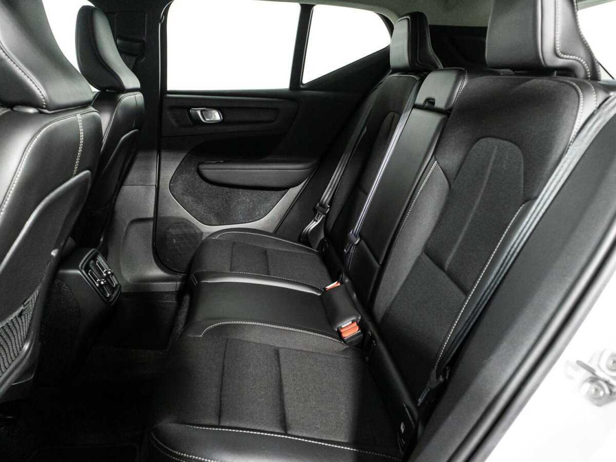 Купить Volvo XC40, 2019, 51 831 км.. Фото: #9