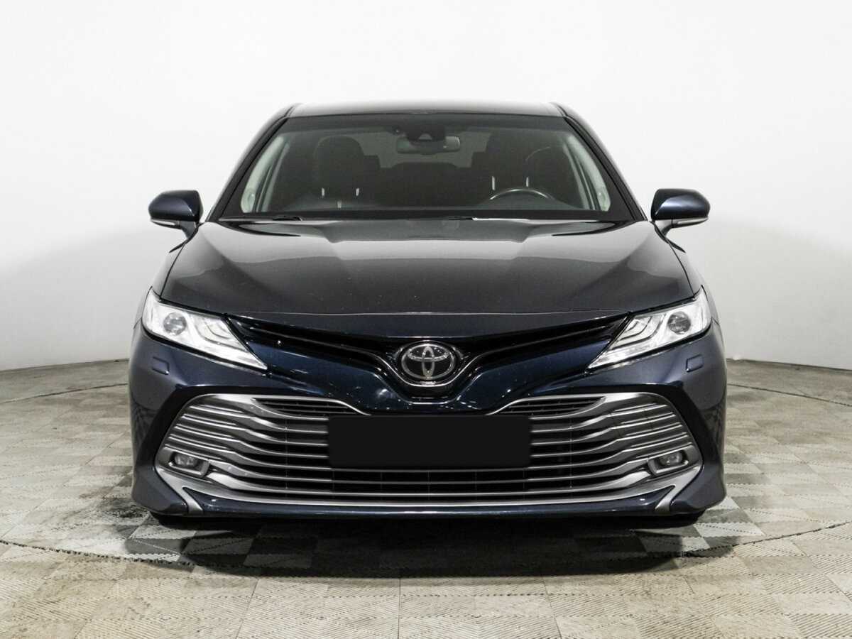 Купить Toyota Camry, 2018, 138 154 км.. Фото: #1