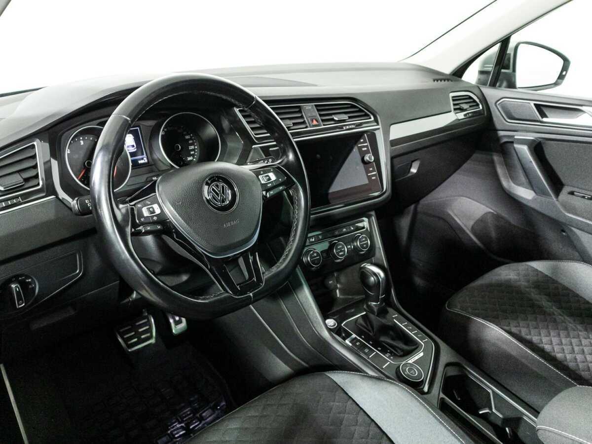 Купить Volkswagen Tiguan, 2018, 115 369 км.. Фото: #10