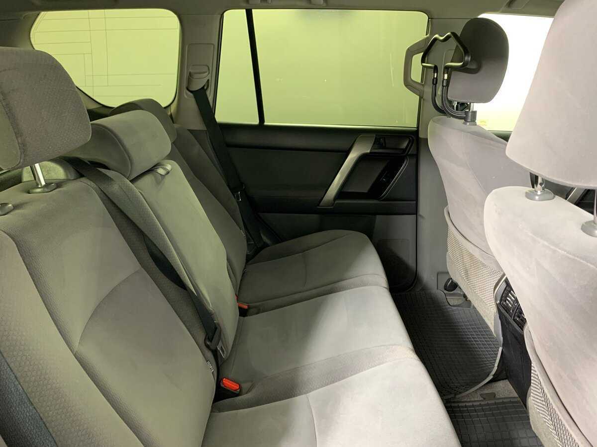 Купить Toyota Land Cruiser Prado, 2012, 141 568 км.. Фото: #14