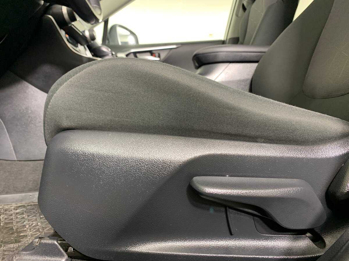 Купить Toyota RAV4, 2020, 173 732 км.. Фото: #16