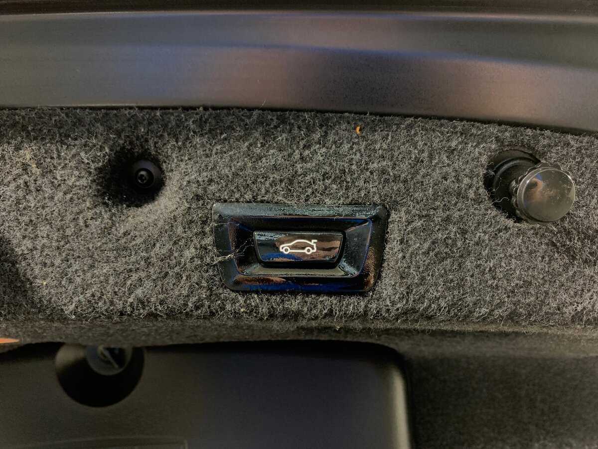 Купить BMW 5 серии, 2012, 280 700 км.. Фото: #20