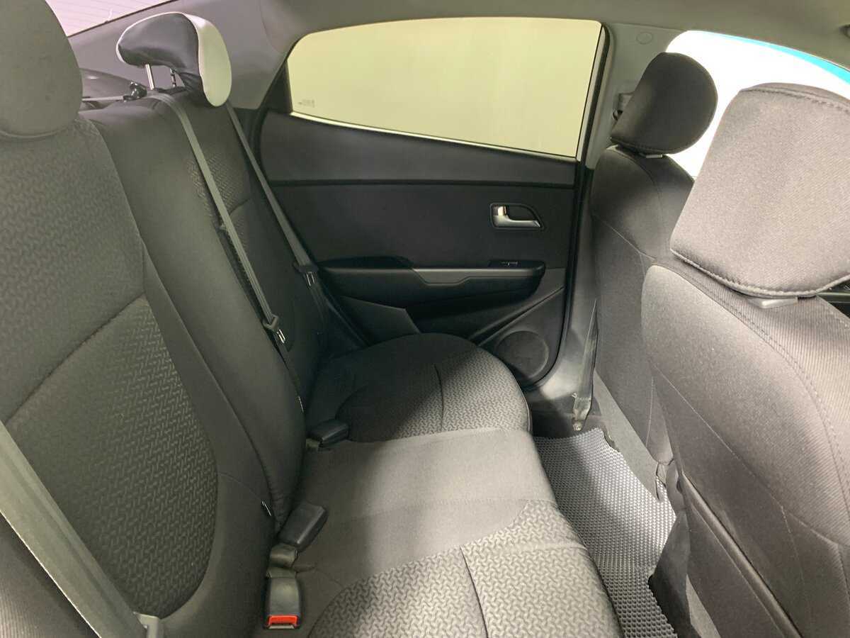 Купить Kia Rio, 2016, 198 980 км.. Фото: #17