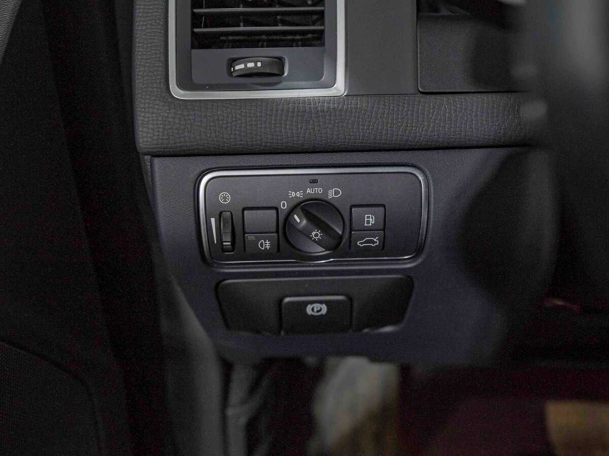 Купить Volvo XC60, 2015, 201 129 км.. Фото: #12