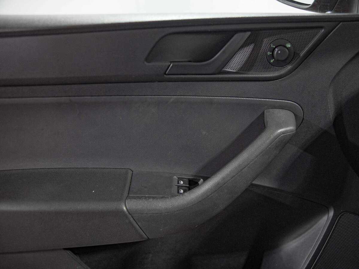 Купить Skoda Rapid, 2016, 207 264 км.. Фото: #10