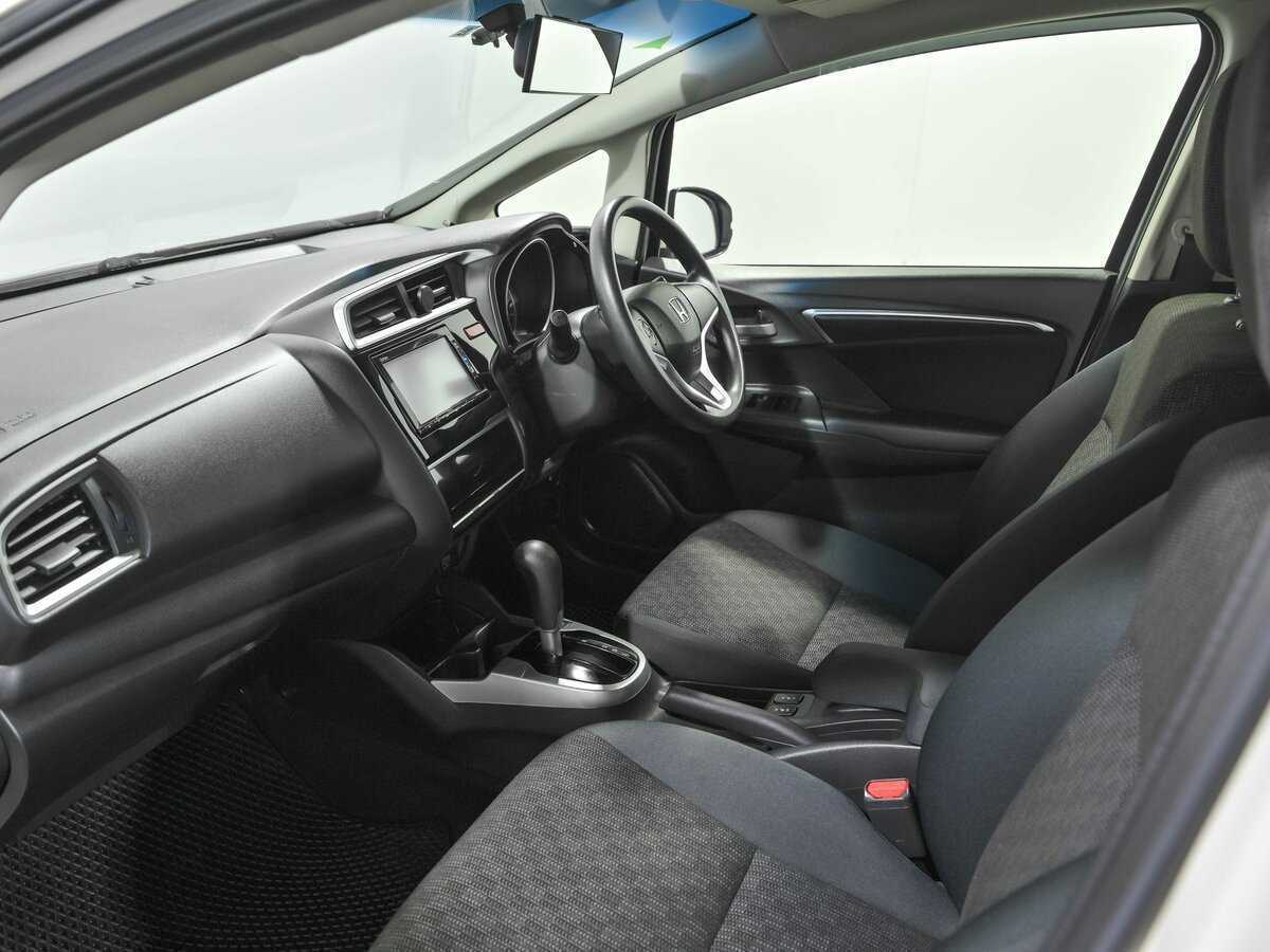 Купить Honda Fit, 2016, 145 593 км.. Фото: #15