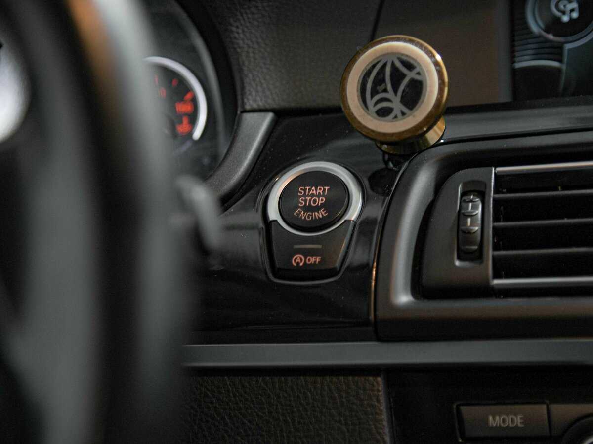 Купить BMW 5 серии, 2014, 118 082 км.. Фото: #9