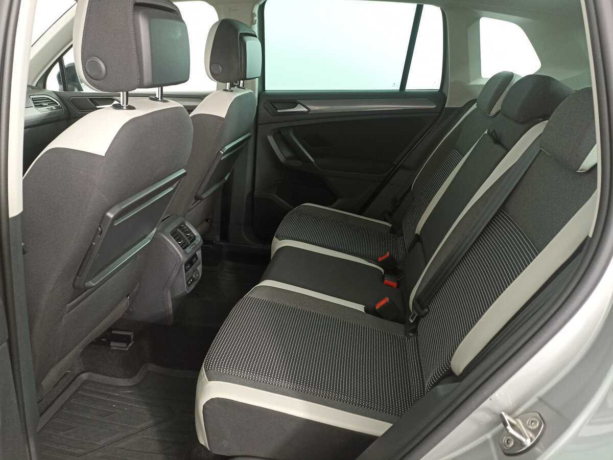 Купить Volkswagen Tiguan, 2019, 119 531 км.. Фото: #11