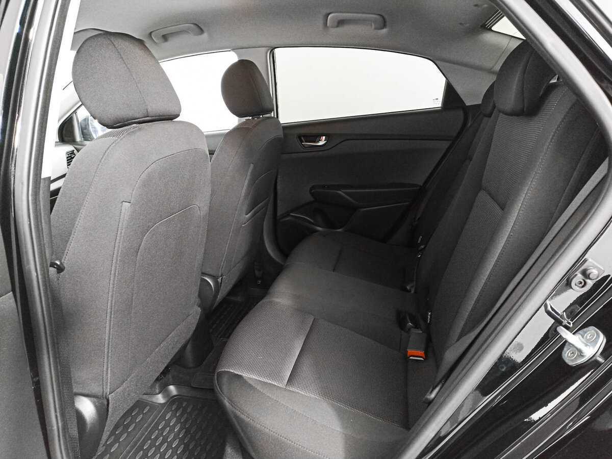 Купить Hyundai Solaris, 2021, 106 840 км.. Фото: #11