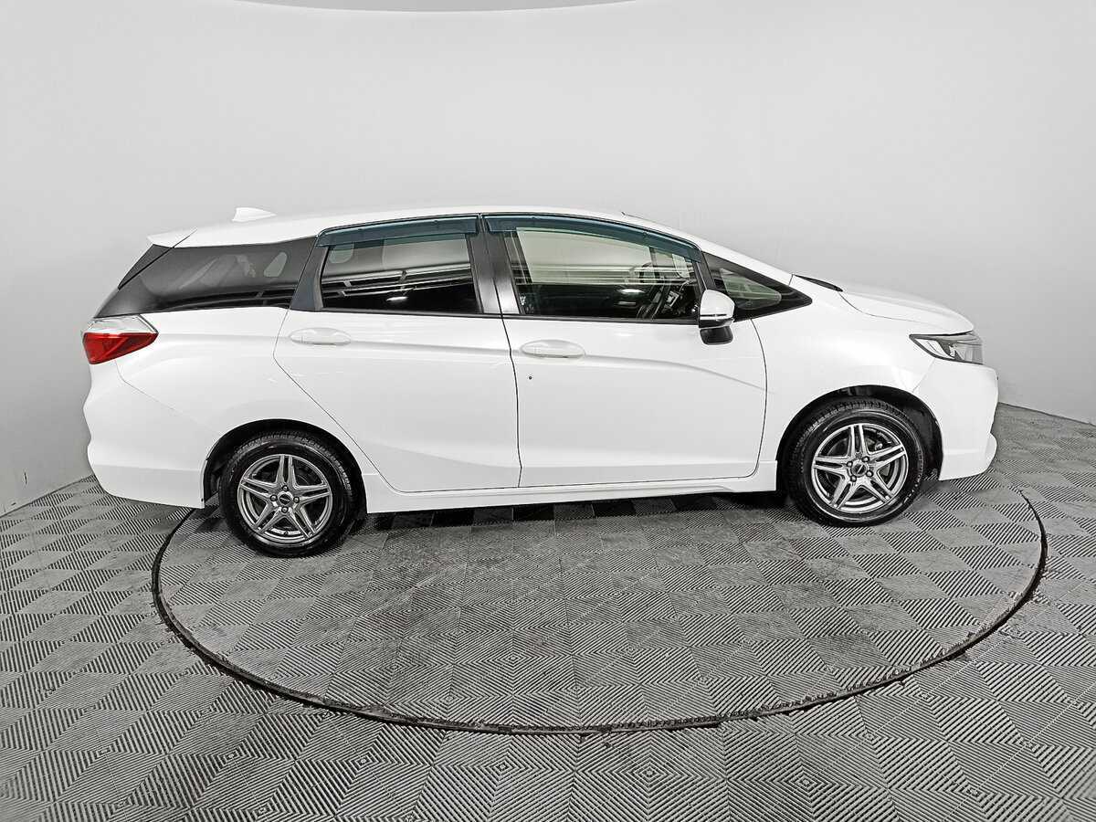 Купить Honda Shuttle, 2018, 96 369 км.. Фото: #3