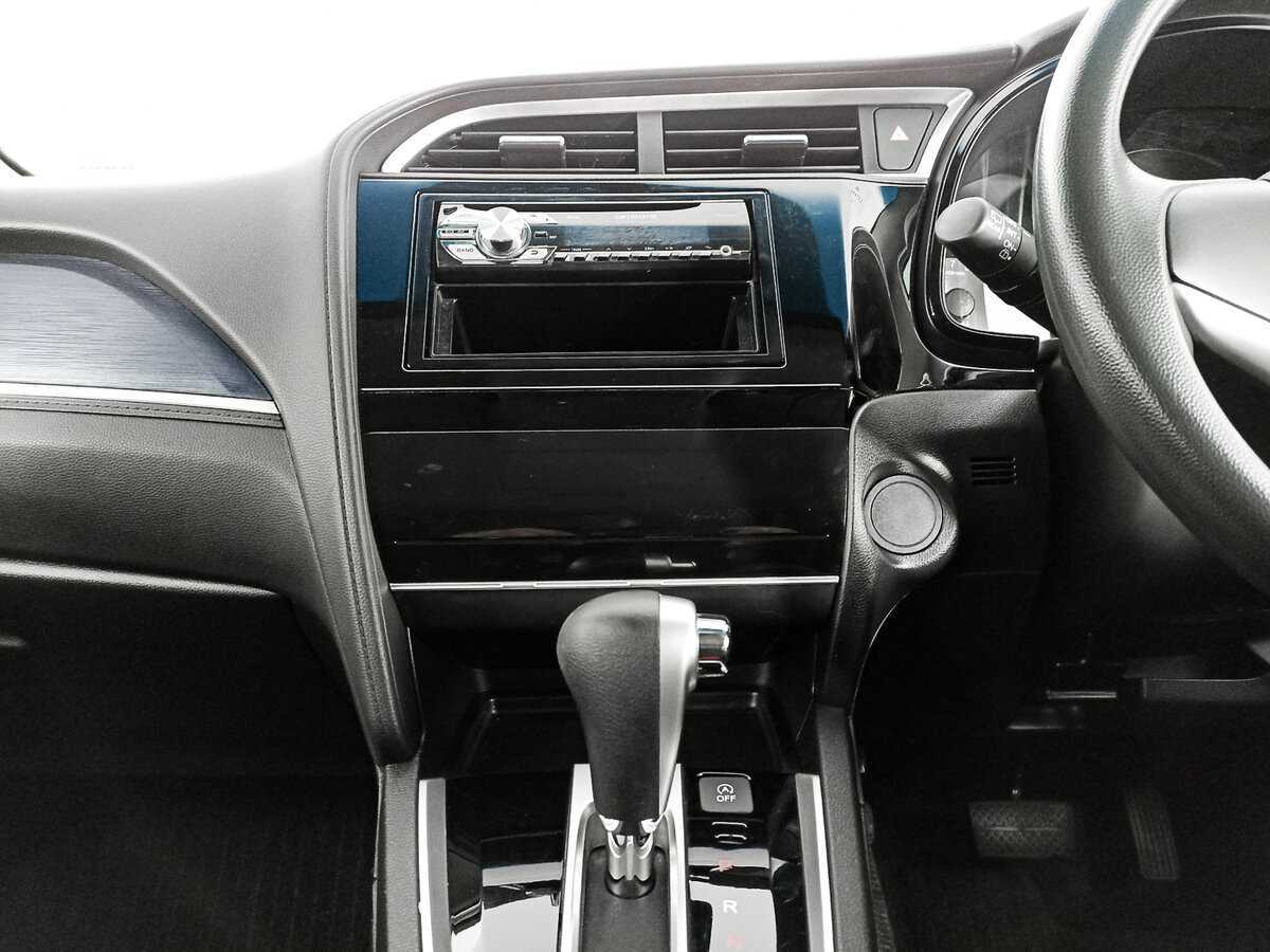 Купить Honda Shuttle, 2018, 96 369 км.. Фото: #14