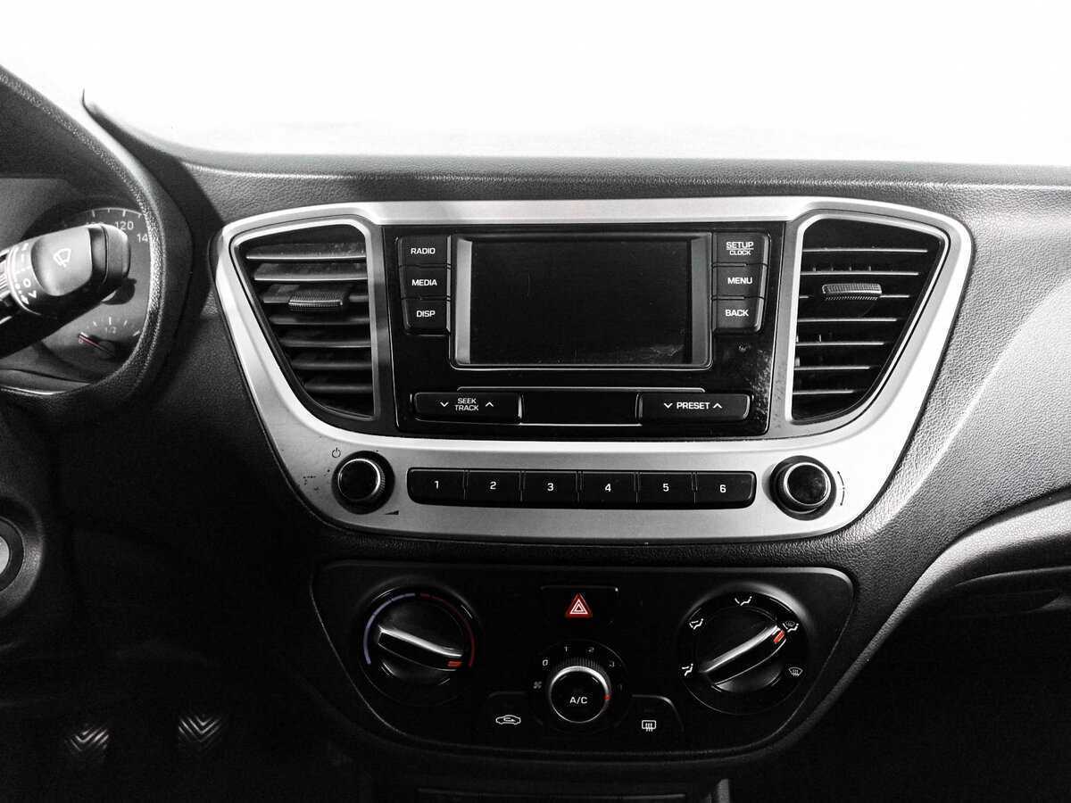 Купить Hyundai Solaris, 2018, 85 577 км.. Фото: #12