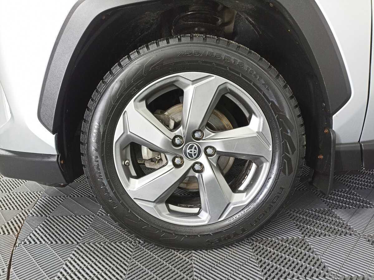 Купить Toyota RAV4, 2019, 118 466 км.. Фото: #17