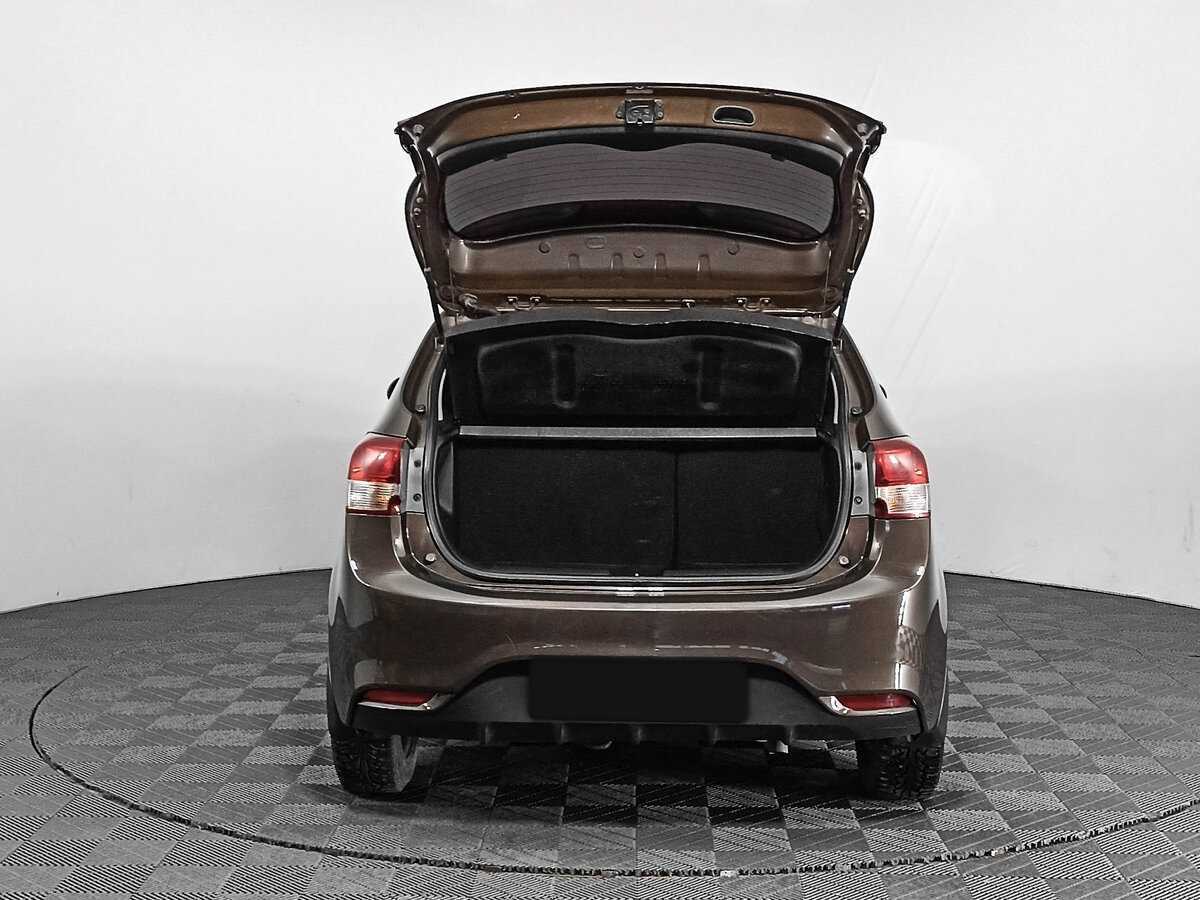 Купить Kia Rio, 2017, 161 901 км.. Фото: #9