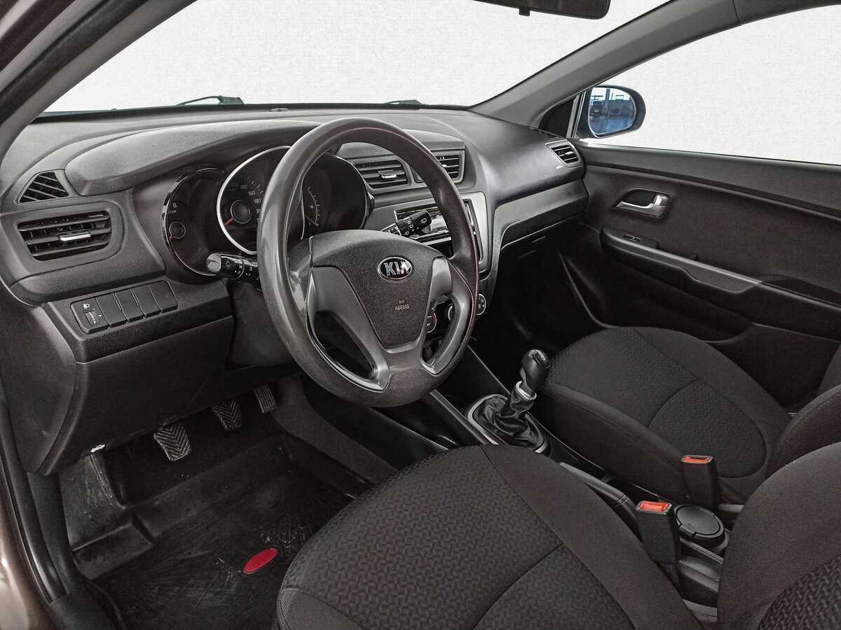 Купить Kia Rio, 2017, 161 901 км.. Фото: #15