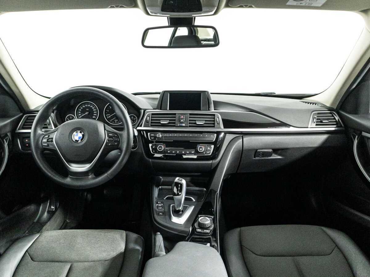 Купить BMW 3 серии, 2018, 65 895 км.. Фото: #12