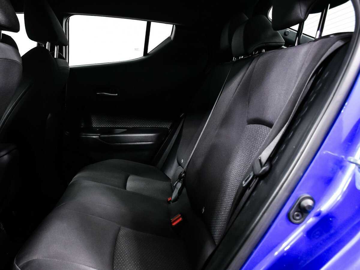 Купить Toyota C-HR, 2018, 55 294 км.. Фото: #11