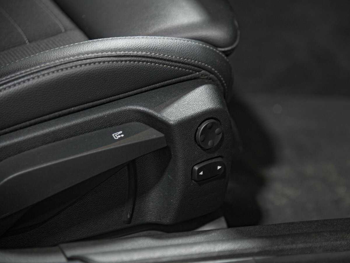 Купить BMW 3 серии, 2019, 174 415 км.. Фото: #18