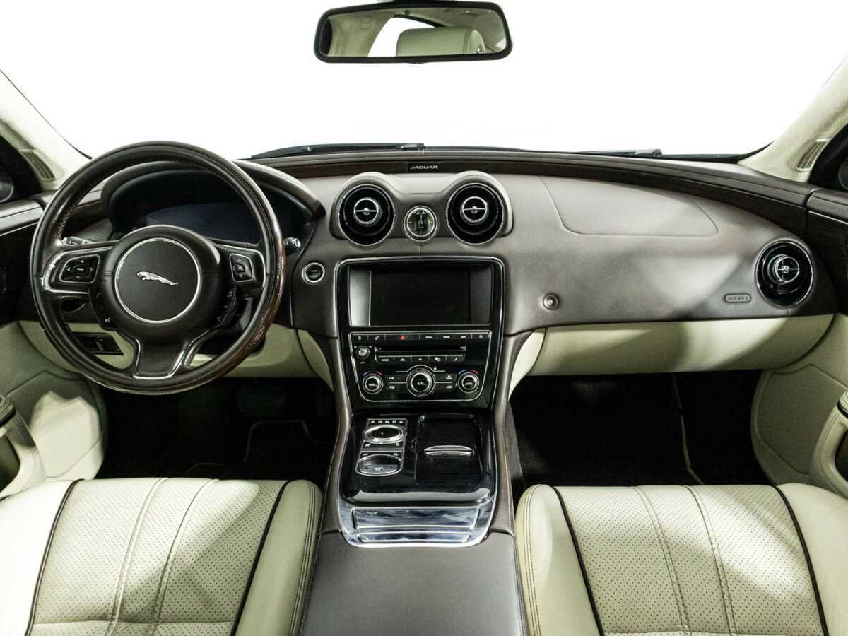 Купить Jaguar XJ, 2015, 189 205 км.. Фото: #12