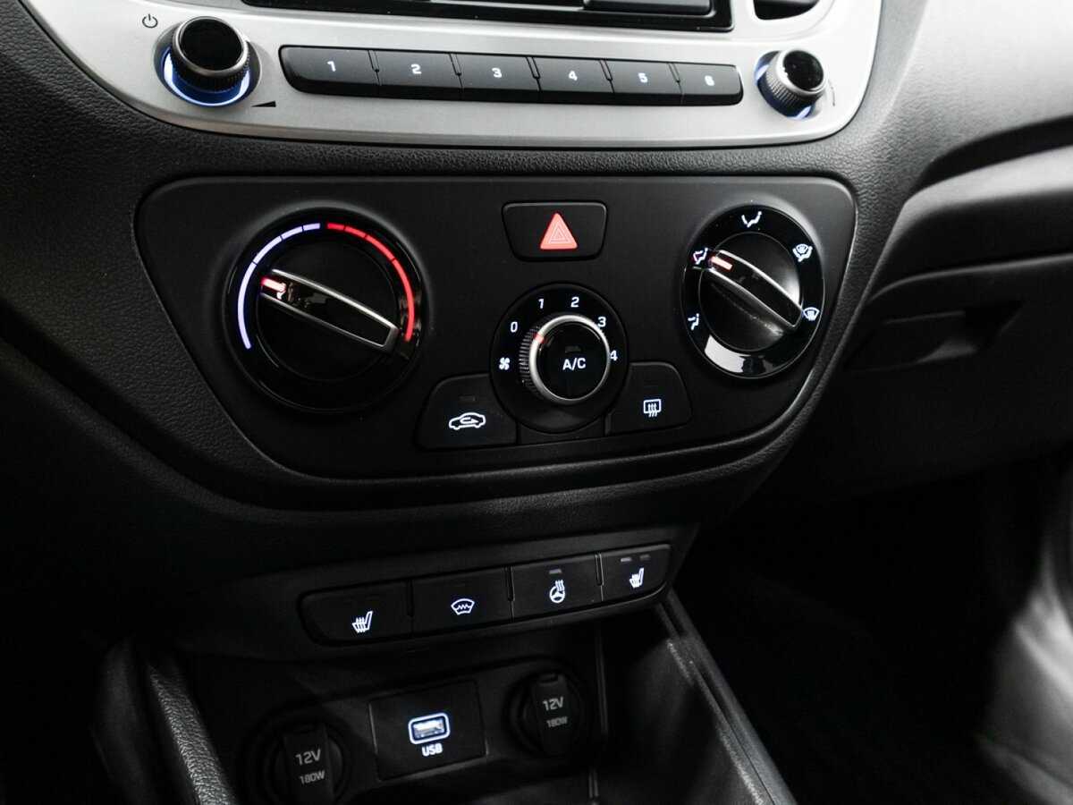 Купить Hyundai Solaris, 2019, 93 680 км.. Фото: #14