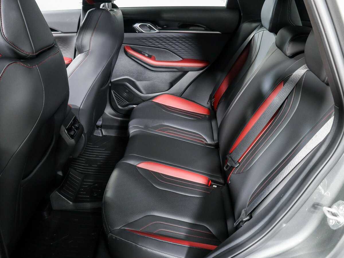 Купить Geely Coolray, 2023, 11 022 км.. Фото: #6