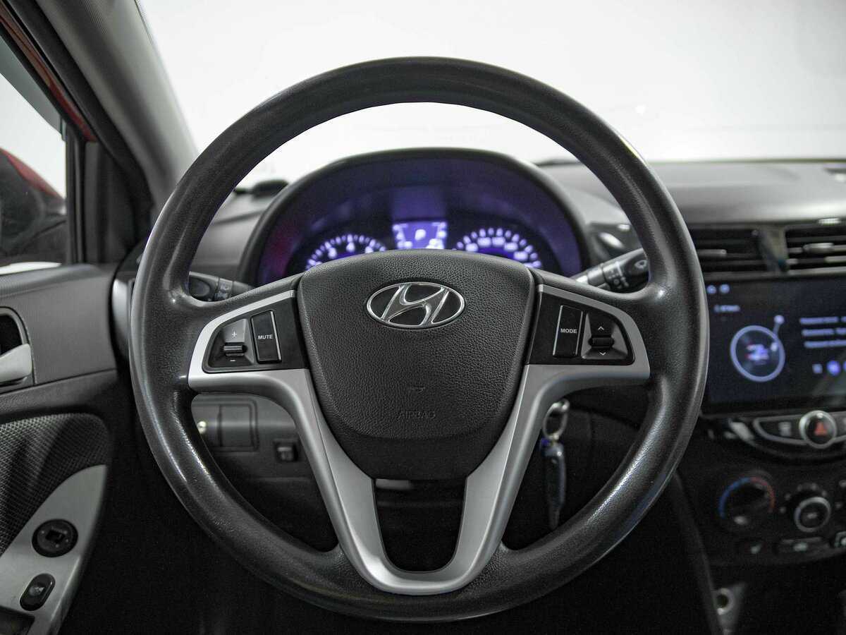 Купить Hyundai Solaris, 2012, 227 166 км.. Фото: #6