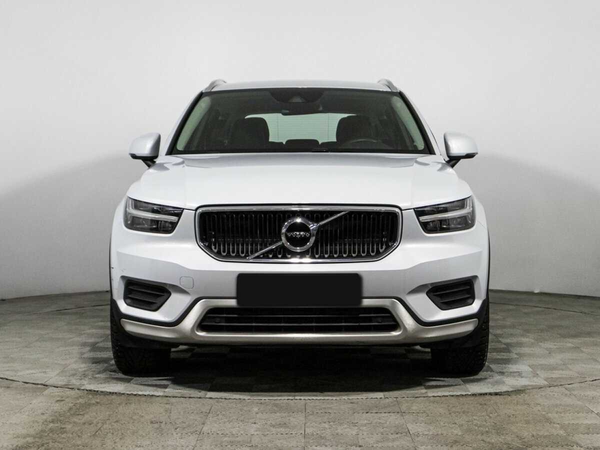 Купить Volvo XC40, 2019, 51 830 км.. Фото: #1