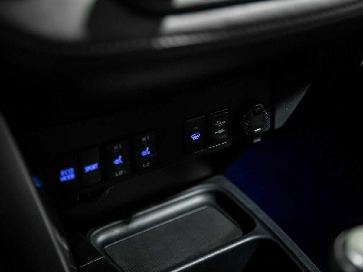 Купить Toyota RAV4, 2017, 199 071 км.. Фото: #12