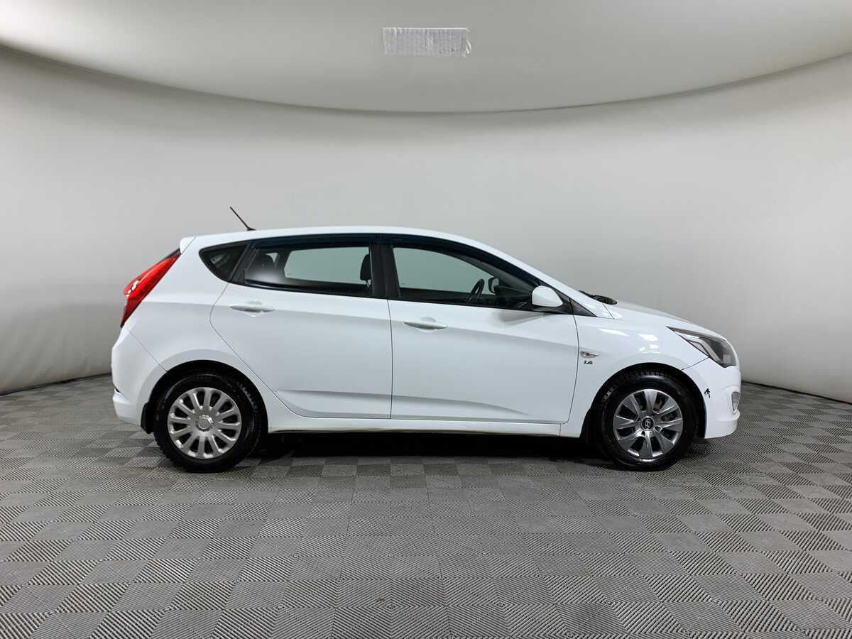 Купить Hyundai Solaris, 2016, 83 205 км.. Фото: #3