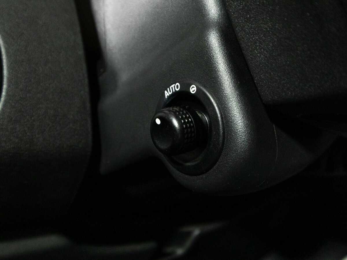 Купить Land Rover Discovery, 2012, 220 220 км.. Фото: #20