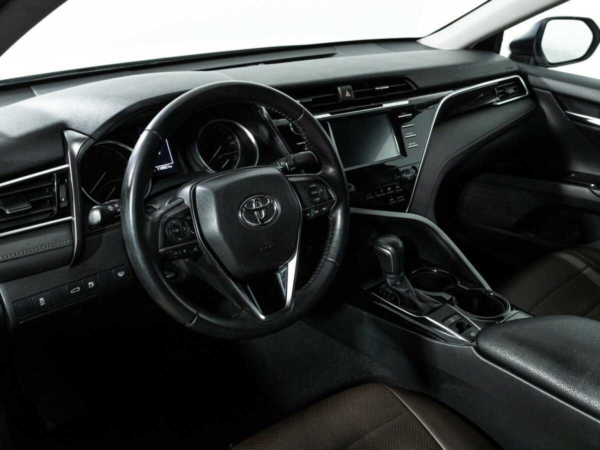 Купить Toyota Camry, 2018, 118 765 км.. Фото: #8