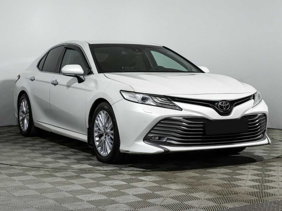 Купить Toyota Camry, 2018, 165 361 км.. Фото: #2