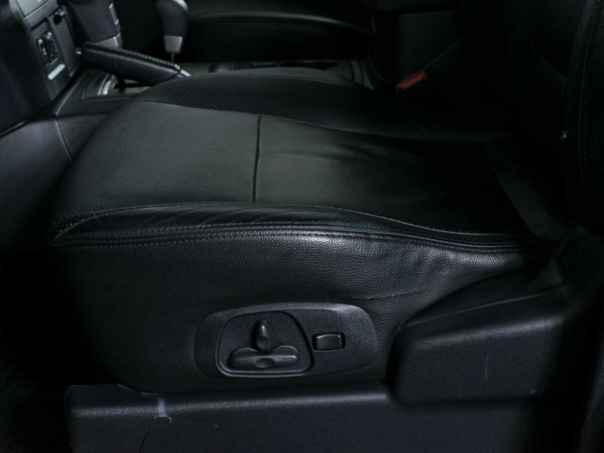 Купить Mitsubishi Pajero, 2012, 118 700 км.. Фото: #13