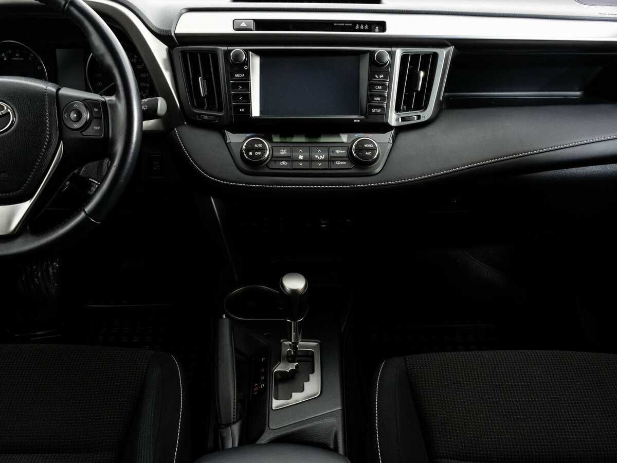Купить Toyota RAV4, 2017, 63 389 км.. Фото: #11