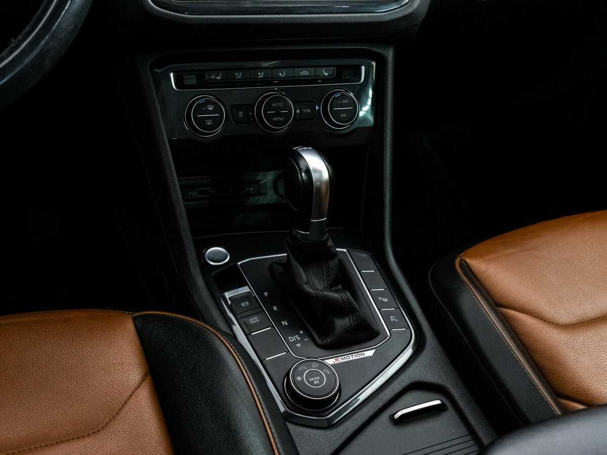 Купить Volkswagen Tiguan, 2018, 217 152 км.. Фото: #13