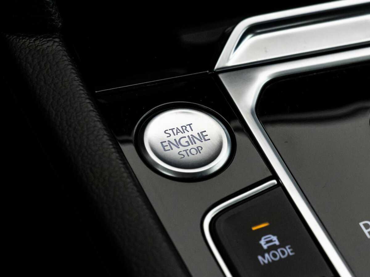 Купить Volkswagen Passat, 2018, 164 083 км.. Фото: #13