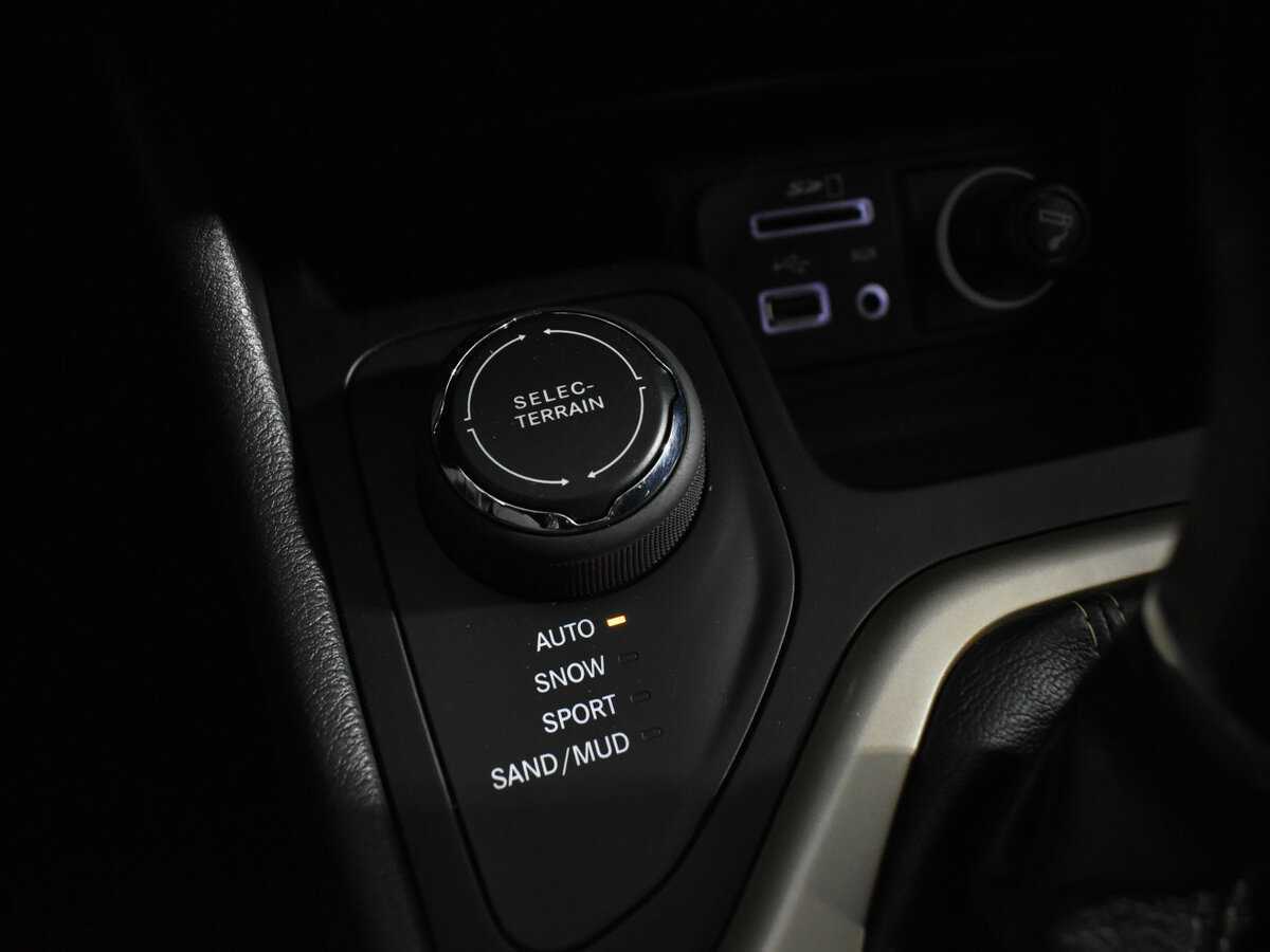 Купить Jeep Cherokee, 2014, 134 000 км.. Фото: #16