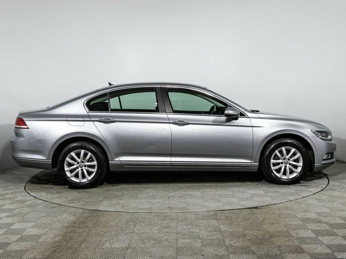 Купить Volkswagen Passat, 2017, 41 448 км.. Фото: #3
