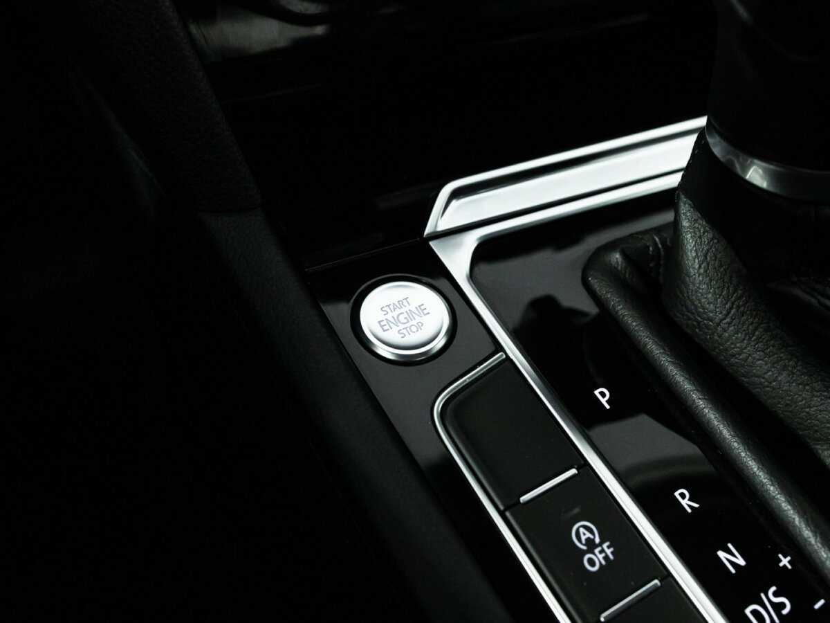 Купить Volkswagen Passat, 2017, 41 448 км.. Фото: #18