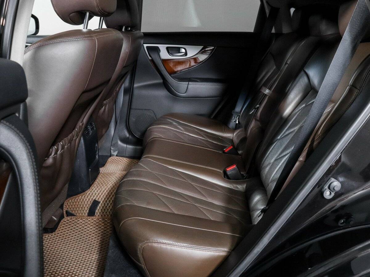 Купить Infiniti FX, 2013, 139 537 км.. Фото: #4