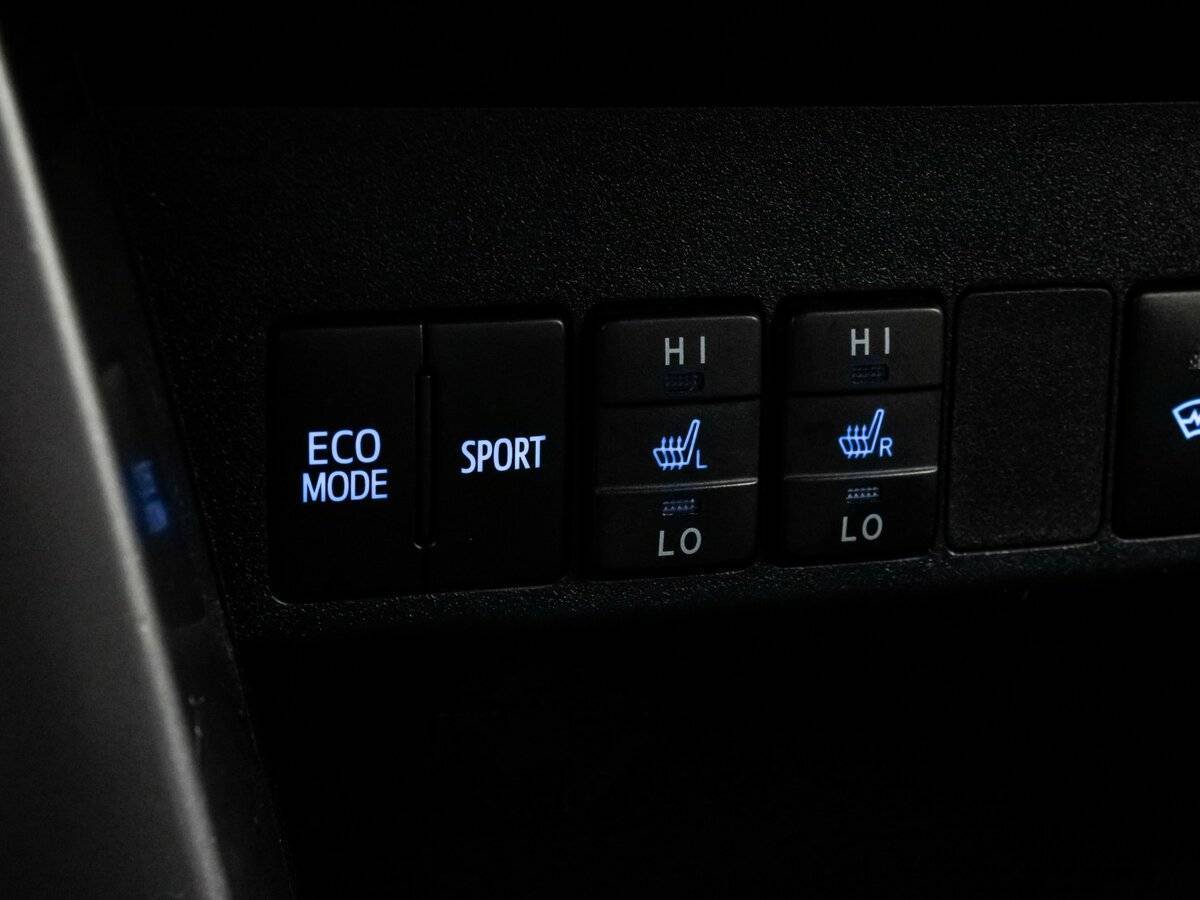 Купить Toyota RAV4, 2017, 176 644 км.. Фото: #13