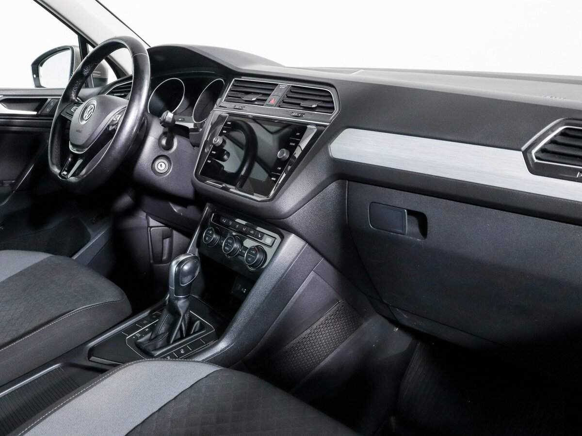Купить Volkswagen Tiguan, 2017, 144 934 км.. Фото: #5