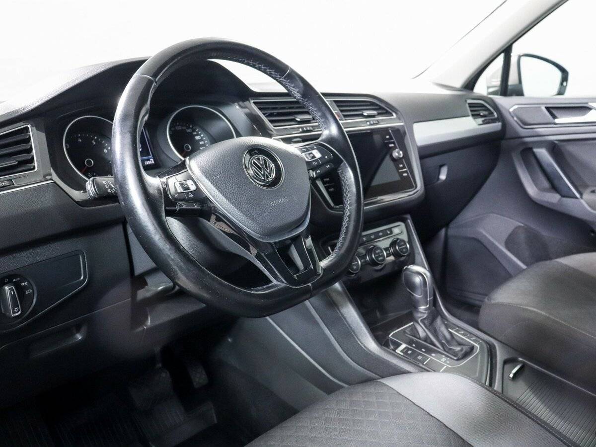 Купить Volkswagen Tiguan, 2017, 144 934 км.. Фото: #10